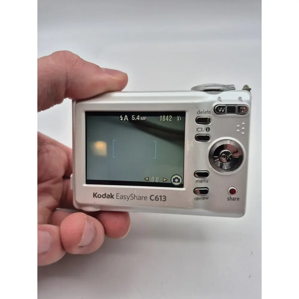 Kodak EasyShare C613 6.2 MP 3X Zoom Silver Digital Camera w/ 2GB SD Card Tested